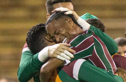 Jogadores do Fluminense comemoram um dos gols na vitória sobre o Goiás - Foto: Reprodução/Marcelo Gonçalves / FFC