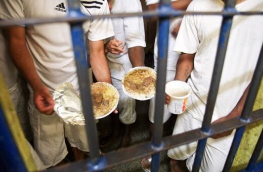 Após dois dias, presos encerram greve de fome em Rio Branco