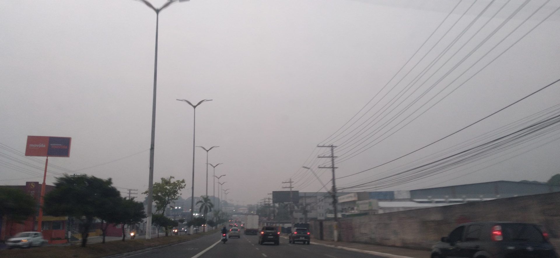 Fumaça em Manaus na Torquarto Tapajós em Manaus - Foto: Ana Kelly Franco/Portal Norte