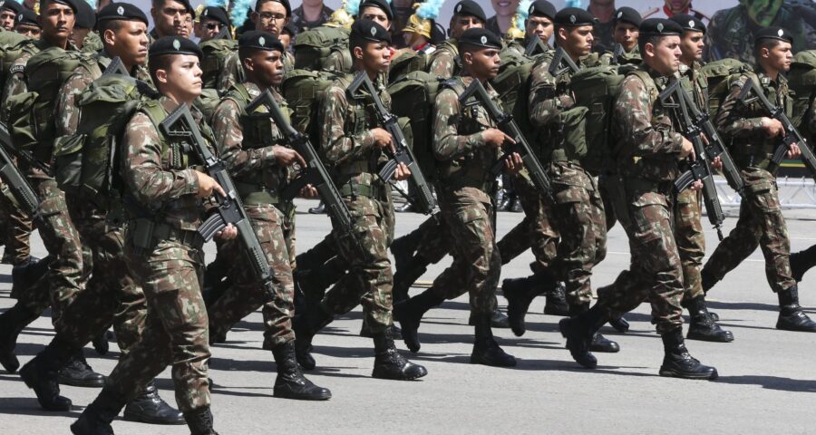 Furto de metralhadoras do Exército entenda o que se sabe até agora