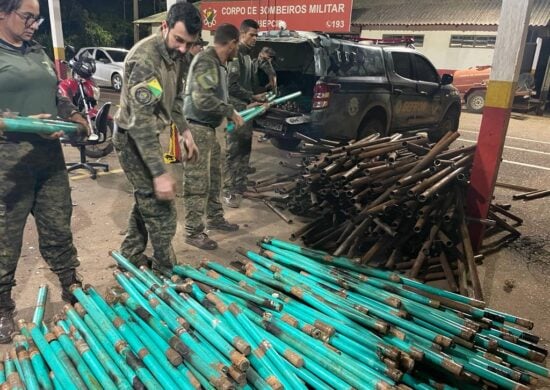 Gefron apreende 460 kg de drogas em tubos industriais no interior do Acre