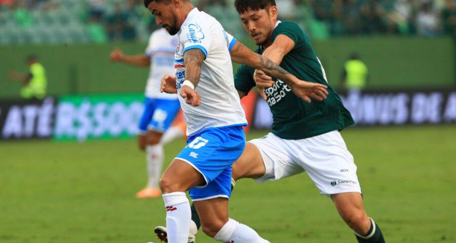 Partida entre Goiás e Bahia, válida pelo campeonato brasileiro série A, na Cidade de Aparecida de Goiânia, estado de Goiás, neste sábado (7) - Foto: Carlos Costa/Futura Press/Futura Press/Estadão Conteúdo