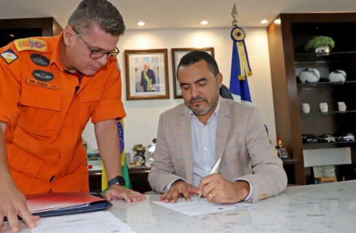 O governador Wanderlei Barbosa homologa o resultado final do Concurso Público do Corpo de Bombeiros Militar do Tocantins