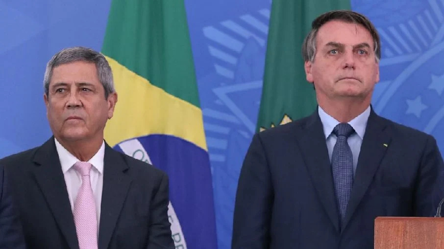 Bolsonaro e Braga Netto tem julgamento suspenso nesta terça-feira (24) pelo Tribunal Superior Eleitoral -Foto: Reprodução/Presidência da República