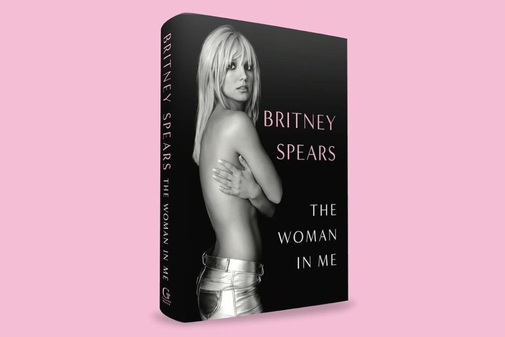 Livro-de-Britney-Spears-e-relato-cru-sobre-manipulacao-e-rejeicao