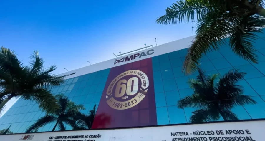 MPAC abre concurso público com 45 vagas e salários de até R$ 6 mil