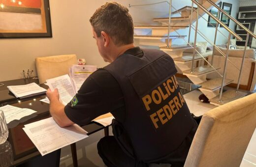 Foi concedido judicialmente o sequestro e indisponibilidade de bens móveis e imóveis do ex-parlamentar e de laranjas - Foto: Divulgação/ Polícia Federal