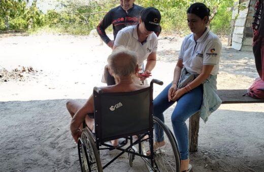 Idoso contava com poucas roupas e a localidade não contava com qualquer tipo de apoio médico ou social - Foto: Divulgação/PC-AM