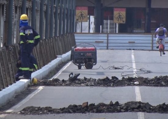 Após 3 meses interditada, obras da Ponte Metálica iniciam em Rio Branco