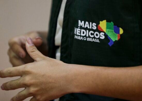 Profissionais classificados para 'Mais Médicos' são convocados em Manaus