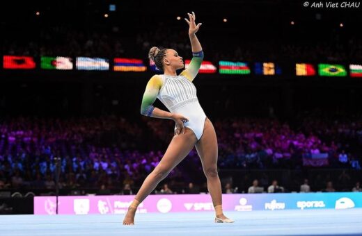 Rebeca Andrade garante vaga na final por equipes de ginástica e nos Jogos Olímpicos de Paris 2024 - Foto: Reprodução/ Instagram @rebecarandrade