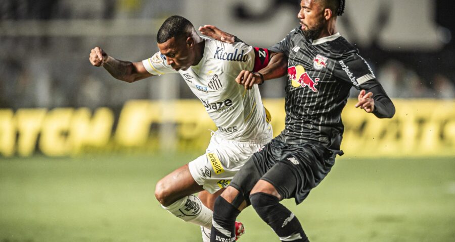 Partida entre Santos e Bragantino, pelo campeonato brasileiro série A, nesta quinta-feira (19) - Foto: Anderson Lira/Futura Press/Futura Press/Estadão Conteúdo