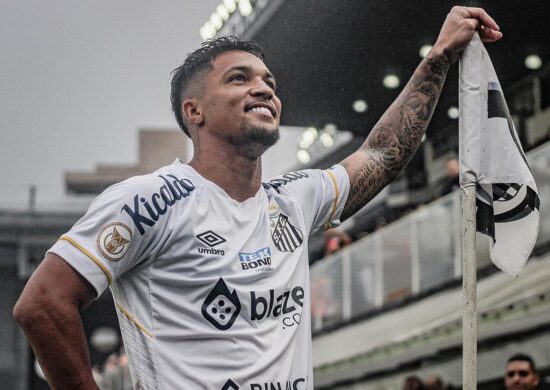 Marcos Leonardo está próximo de entrar no Top 50 de artilheiros do Santos FC - Foto: Reprodução/ Instagram @marcosleonardo09