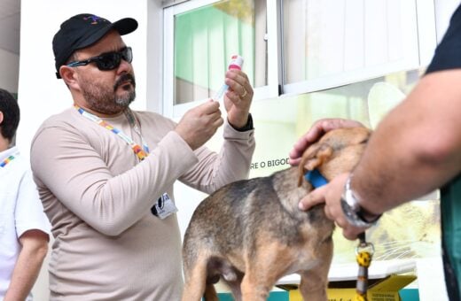 Vacinação Antirrábica Animal em Manaus - Foto: Foto: Dhyeizo Lemos / Semcom