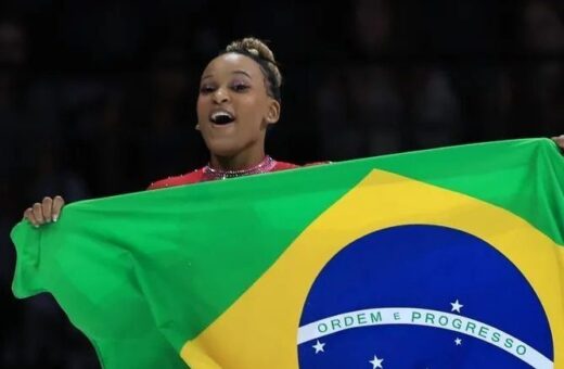 Rebeca Andrade é ouro no salto em Mundial de Ginástica Artística