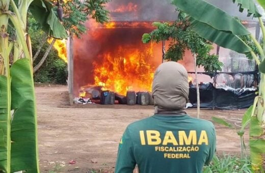 Operação destrói estrutura de apoio ao garimpo na Terra Yanomami, em RR