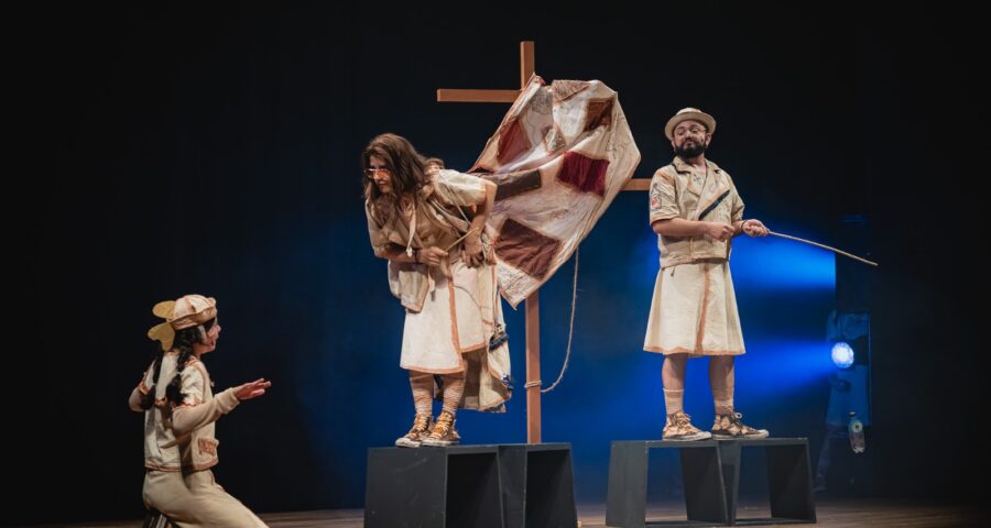 Espetáculo 'Bertoldo' já foi encenado no paldo do Teatro Amazonas - @hamylenobre