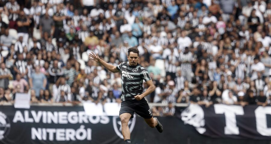 Botafogo e Goiás disputam nesta segunda-feira (2), pela 25ª rodada do Brasileirão - Foto: Reprodução/ Botafogo F.R.