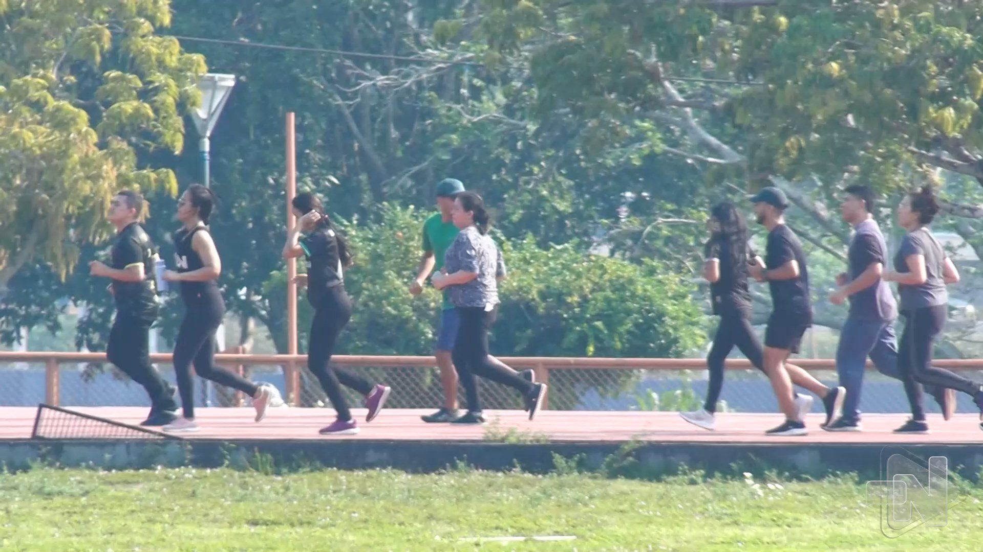Caminhada dos fisioterapeutas e terapeutas ocupacionais é realizado em Manaus - Foto: Reprodução/TV Norte Amazonas