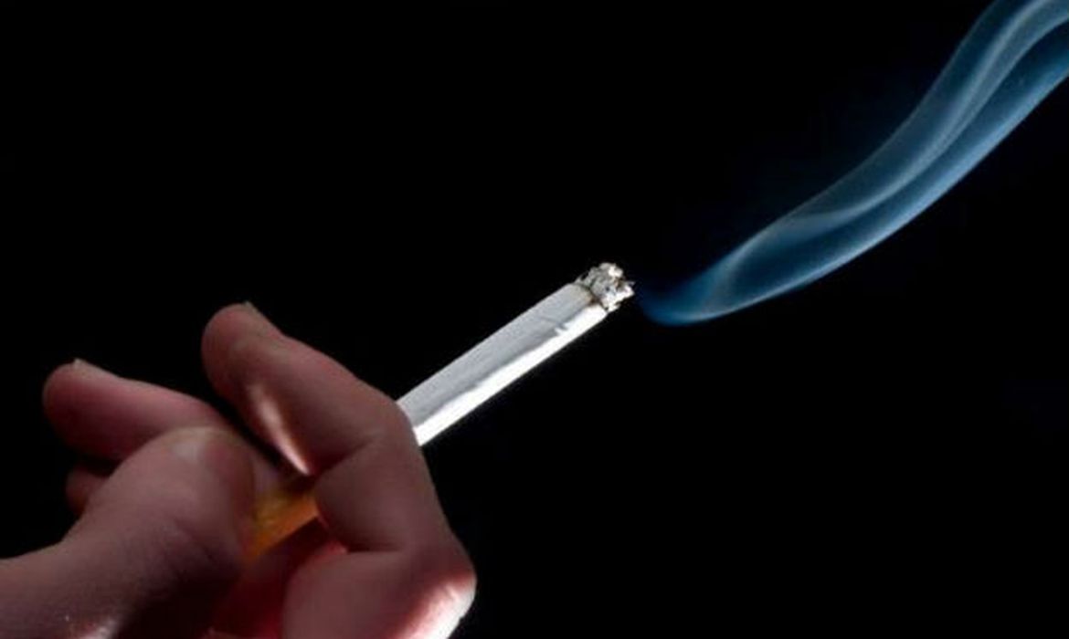 Os percentuais de fumantes adultos por sexo também são mais baixos na capital amazonense