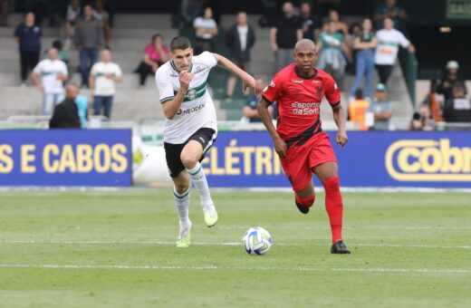 Coritiba segue como lanterna da competição - Foto: joka Madruga/Futura Press/Estadão Conteúdo