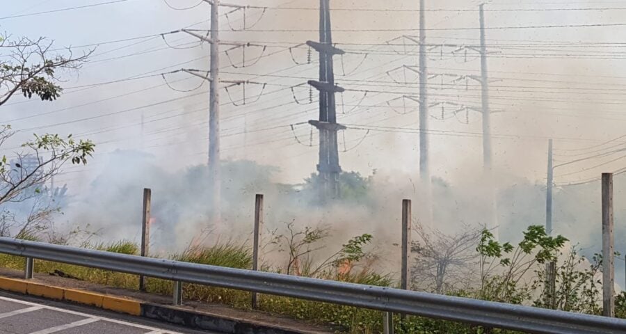 Queimadas fizeram Manaus fica encocerta de fumaça por dias - Foto: Divulgação/Amazonas Energia