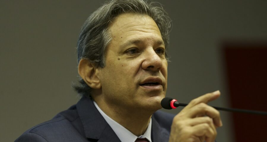 De acordo com Haddad o governo fará nova revisão na isenção do Imposto de Renda em 2024