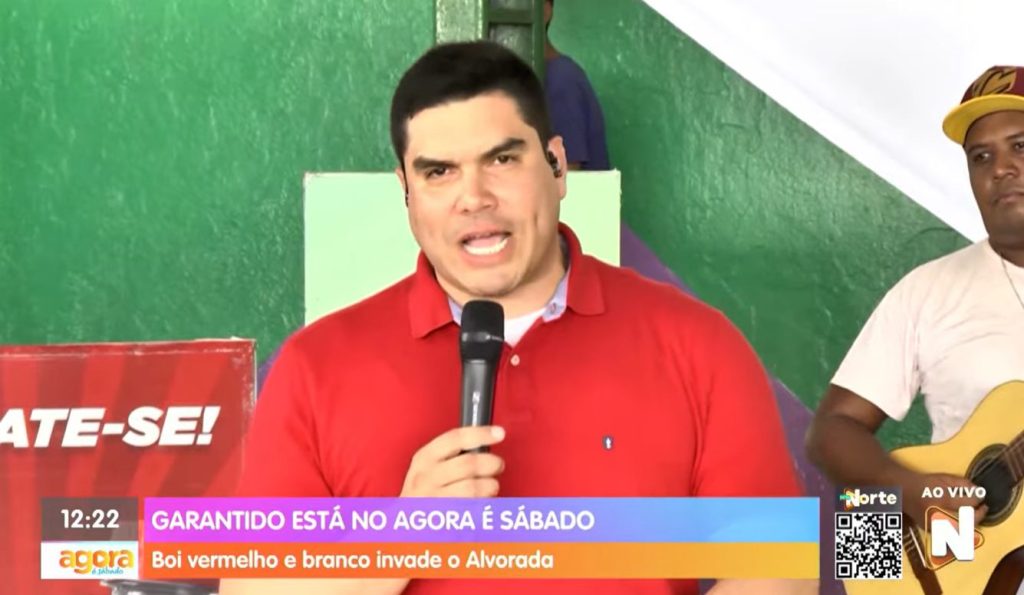 Programa Agora é Sábado é apresentado por Clayton Pascarelli – Foto: Reprodução/TV Norte Amazonas