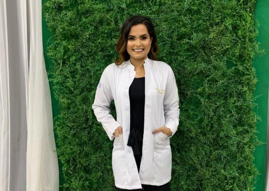 Corpo da fisioterapeuta foi encontrado enrolado em lençol - Foto: Instagram @lari_araujos