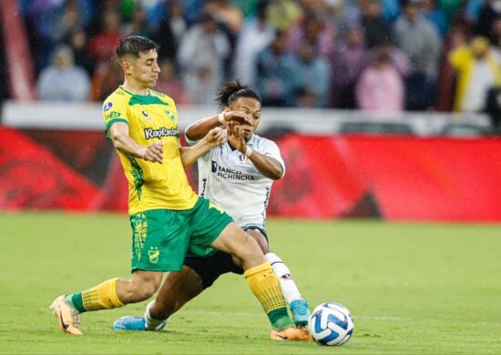 LDU enfrenta o Defensa y Justicia nesta quarta-feira (4) pelo jogo de volta da Sul-Americana - Foto: Reprodução/ X @ClubDefensayJus