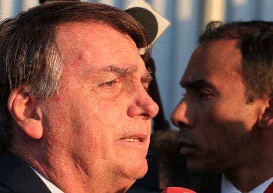 Ex-presidente, Jair Bolsonaro na saída do Senado federal - Foto: Lula Marques/ Agência Brasil