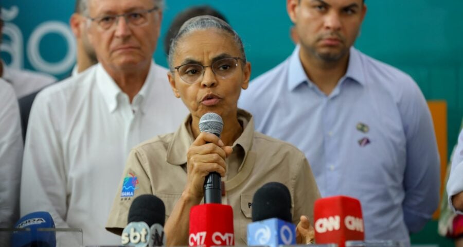 Ministra Marina Silva fala com jornalistas no Amazonas - Foto: Alex Pazzuelo/Secom