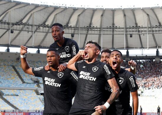 Com vitória, time fica mais perto do título - Foto: Reprodução/X @botafogo