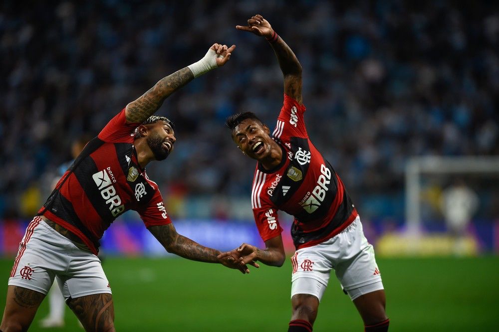Dupla de atacantes do Flamengo - Foto: Marcelo Cortes/CRF