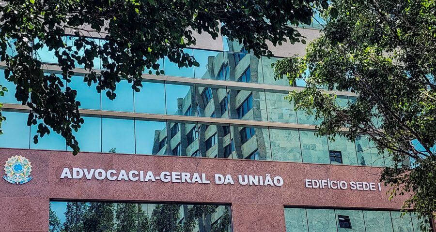 Prédio da Advocacia Geral da União, em Brasília - Foto: Rafa Neddermeyer/Agência Brasil