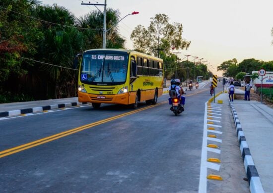 Transporte coletivo é um dos serviços essenciais que serão mantidos neste feriadão - Foto: Arquivo/PMBV