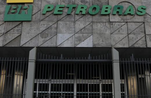 A Petrobras projeta atingir em cinco anos a produção de 3,2 milhões de barris