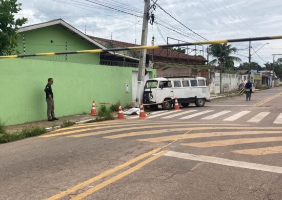 Homem de 41 anos morre ao ser atingido por kombi em Rio Branco 