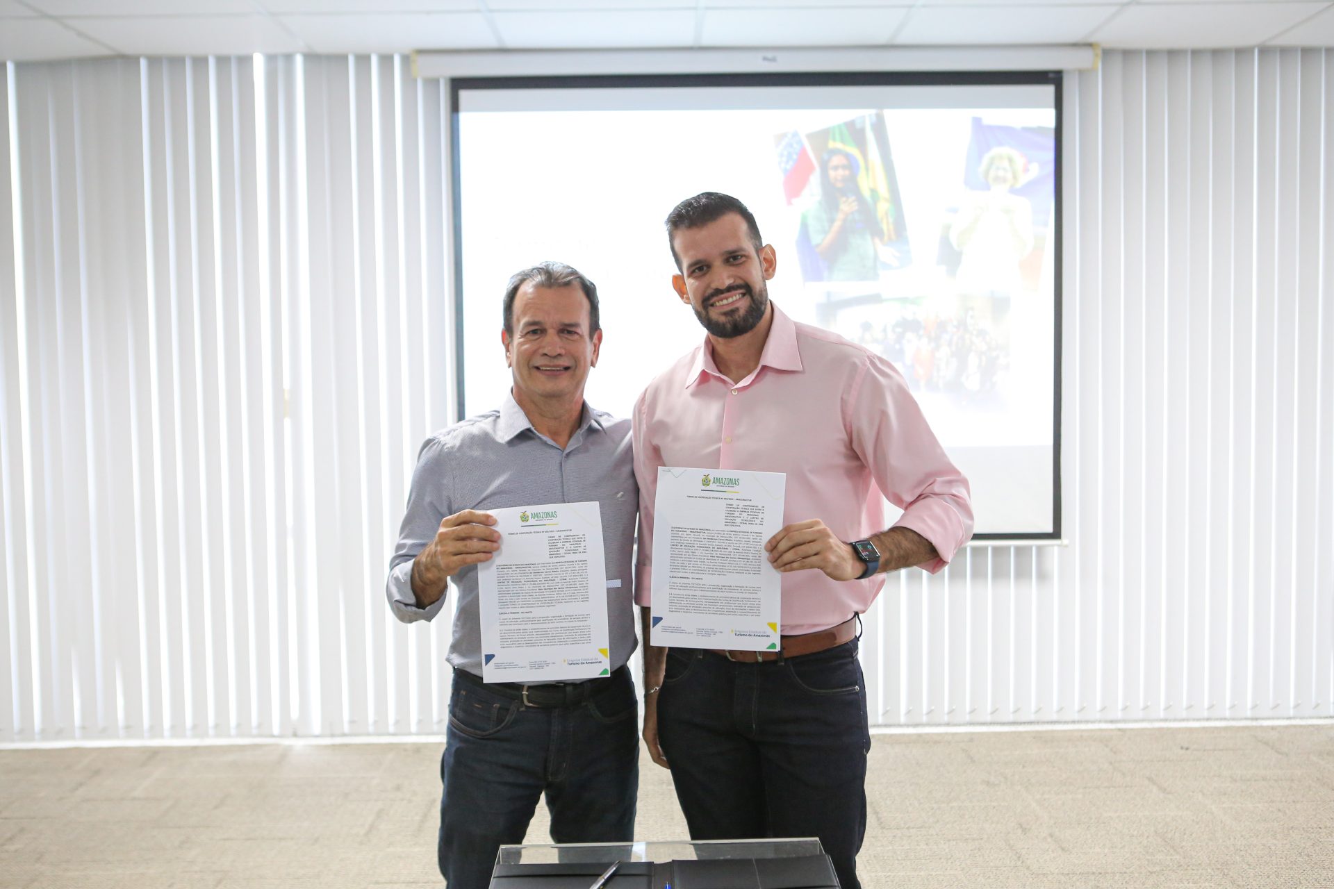 Assinatura do termo de cooperação técnica entre Amazonastur e Cetam - Foto: Divulgação/Secom Lucas Silva