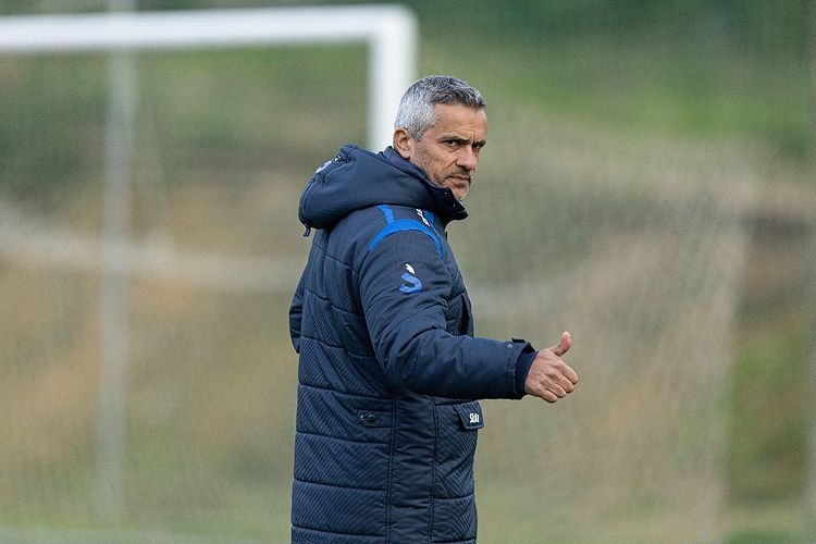 O Goiás comunica demissão do técnico Armando Evangelista - Foto: Reprodução/ Instagram @armandoevangelista.coach