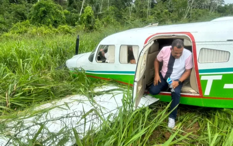 Deracre diz que acidente de avião no AC não foi causado por buraco na pista