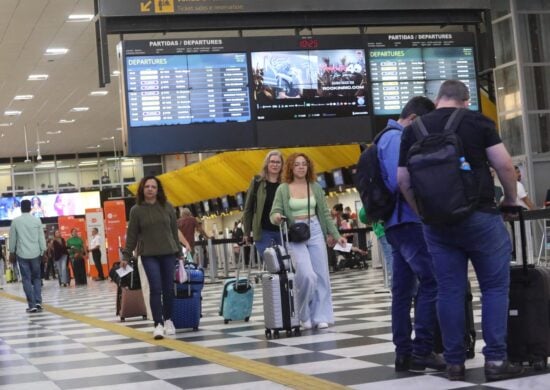 Aeroporto de Congonhas tem novos voos cancelados e atrasos em SP