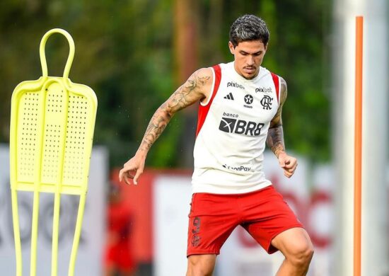 Após folga, Flamengo treina para enfrentar o Bragantino