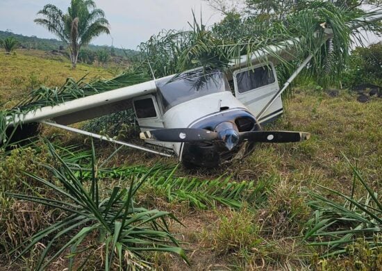 Avião suspeito encontrado abandonado em Roraima