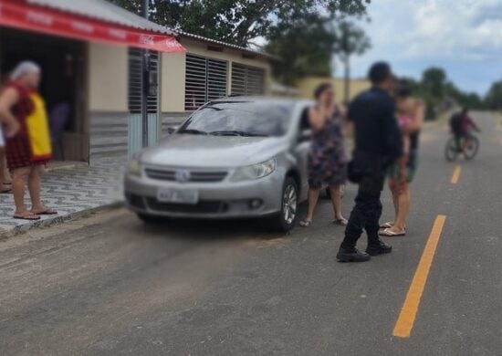 Bebê de 1 ano e 5 meses é resgatada de carro em calor de 40ºC no Acre