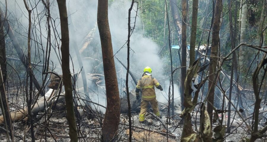 Um mês após acidente aéreo no Acre, uma vítima ainda falta ser identificada