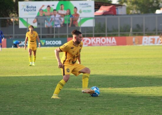 Jogador argentino Diego Torres renova contrato com o Amazonas FC - Foto: Divulgação/Jadison Sampaio/AMFC (1)