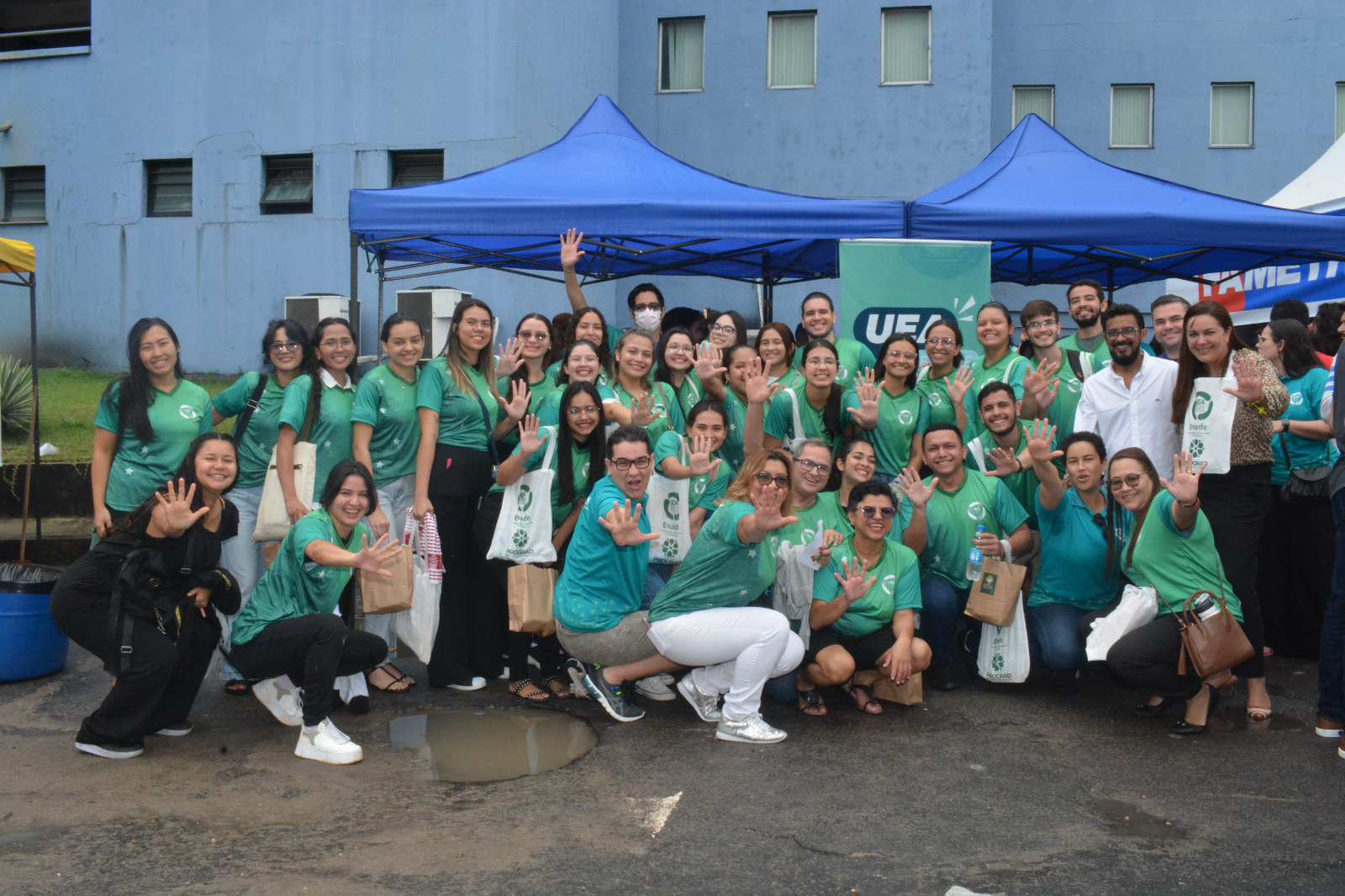 Alunos da UEA após realização da prova do ENADE - Foto: Divulgação/Secom/Jacqueline Nascimento/Ascom UEA