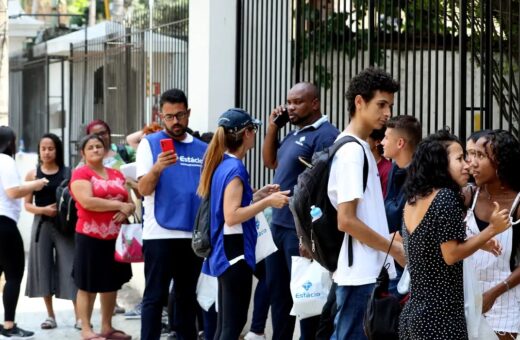 Enem PF identifica oito pessoas suspeitas de vazar questões do 1º dia