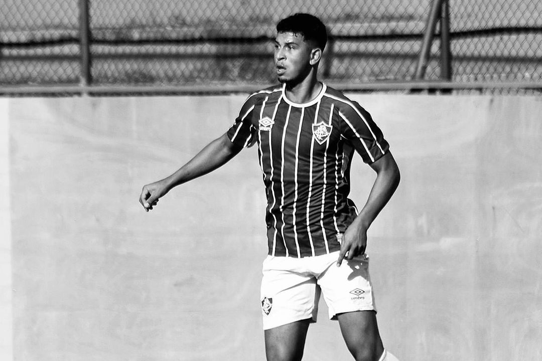 Ex-jogador do sub-23 do Fluminense, Wiris morre em acidente aos 23 anos